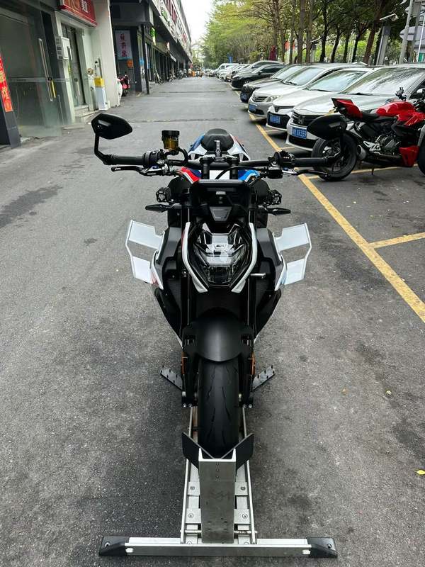 二手宝马M 1000 R