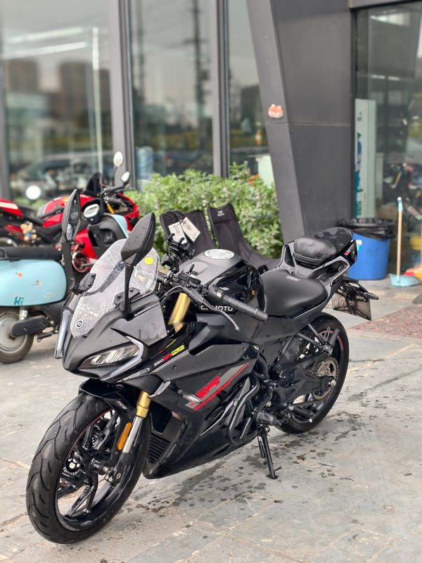 二手春风250SR