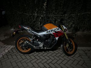 二手五羊本田CB190R 暴锋眼