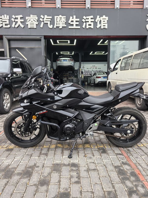 二手豪爵铃木GSX250R