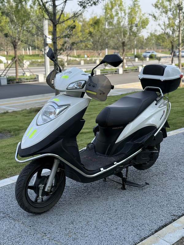 二手新大洲本田NS125D