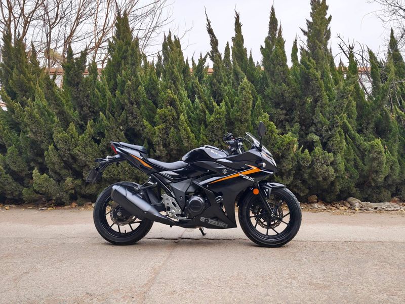 二手豪爵铃木GSX250R