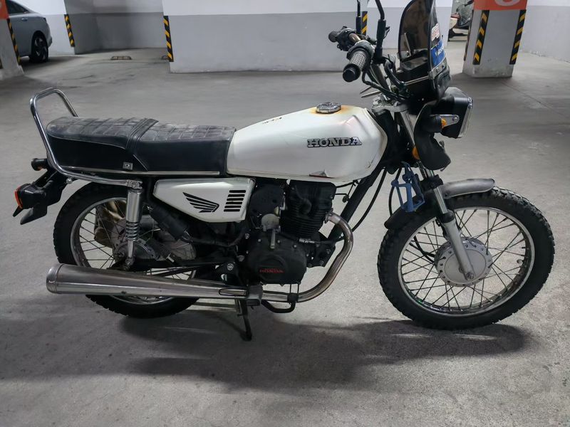 二手五羊本田CG125