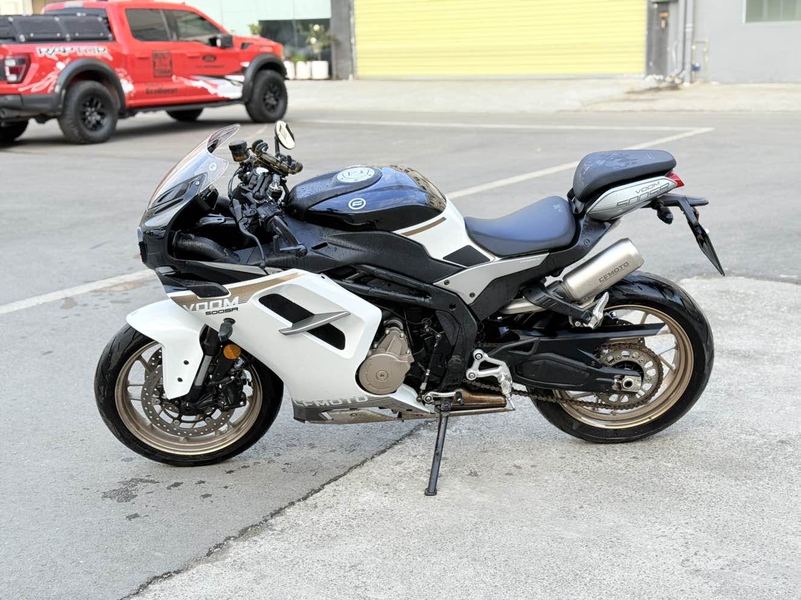 二手春风500SR VOOM