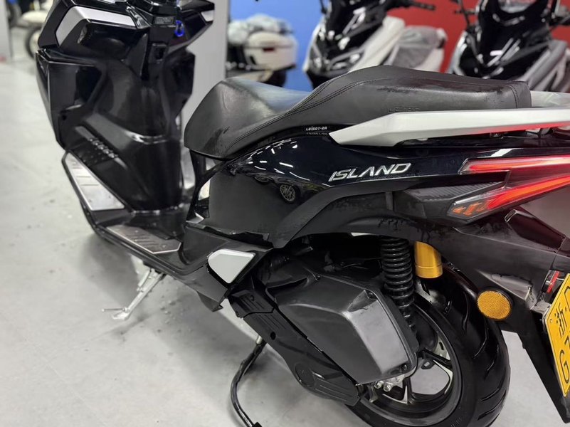 二手猎变闪电狗150