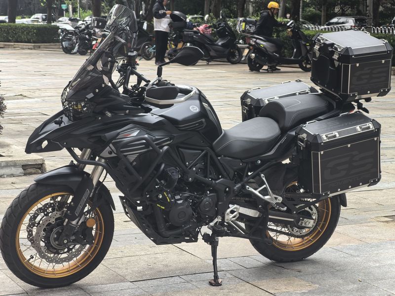 二手贝纳利TRK552