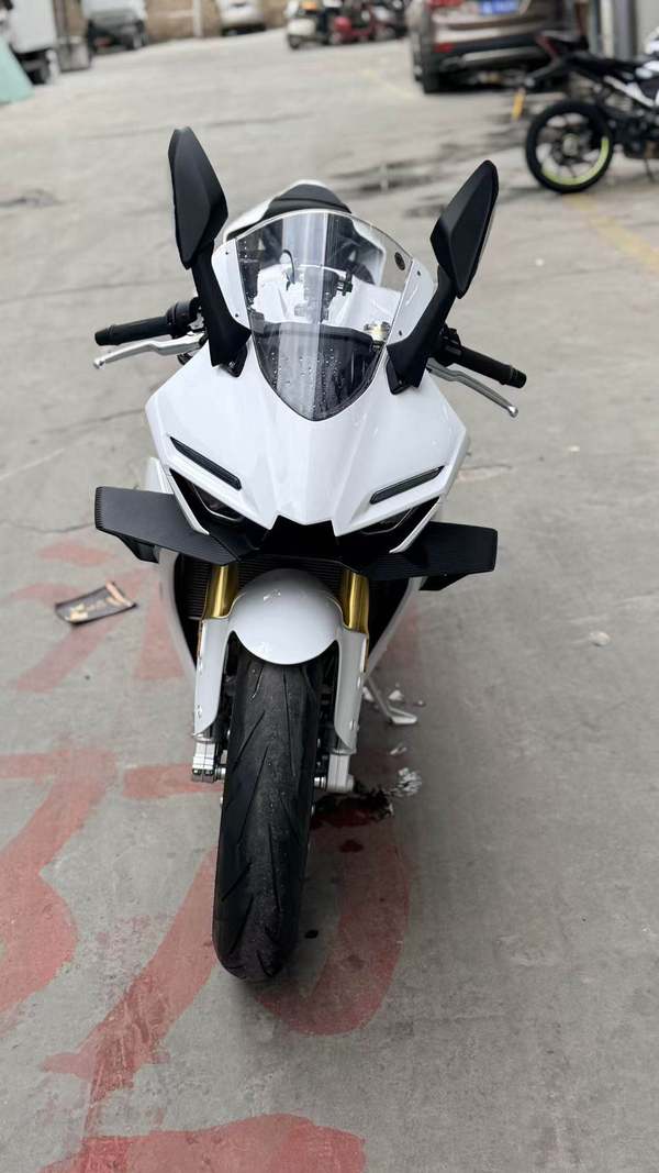 二手张雪机车500RR