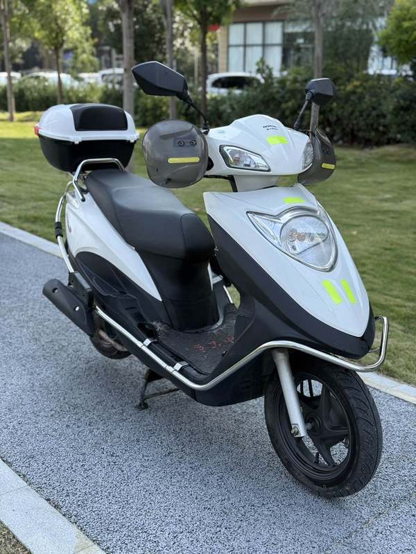 二手新大洲本田NS125D