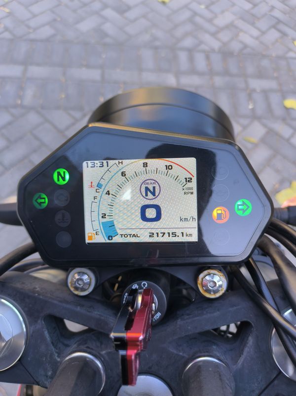 二手贝纳利蓝宝龙 BN302S