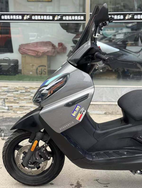 二手宗申比亚乔X7