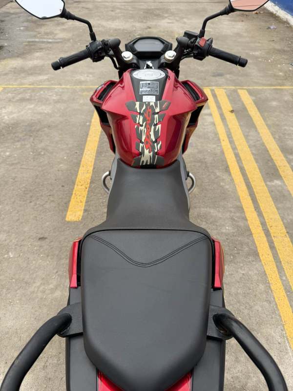 二手五羊本田CB190R 暴锋眼