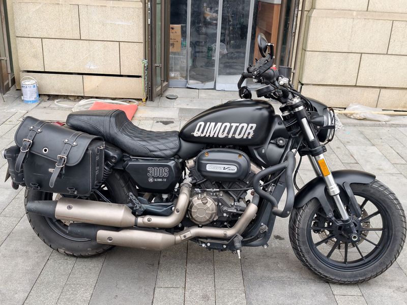 二手QJMOTOR闪300
