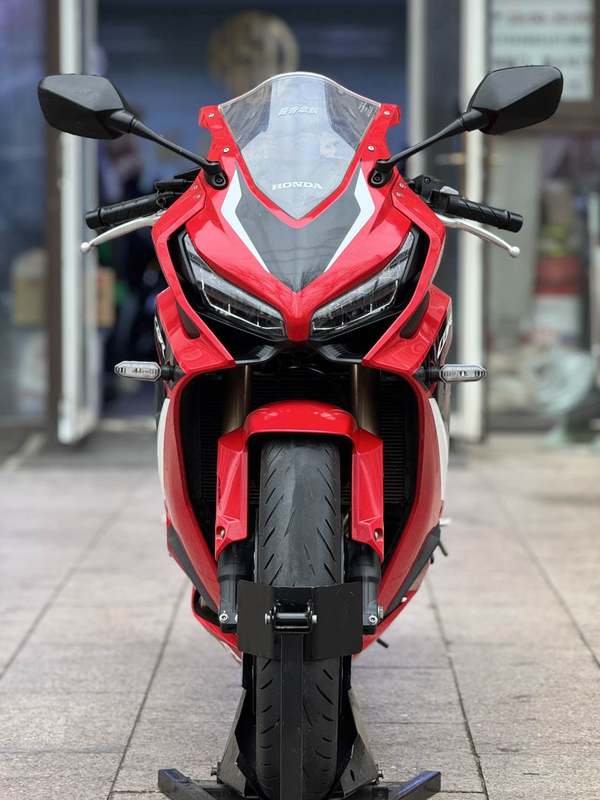 二手本田CBR650R