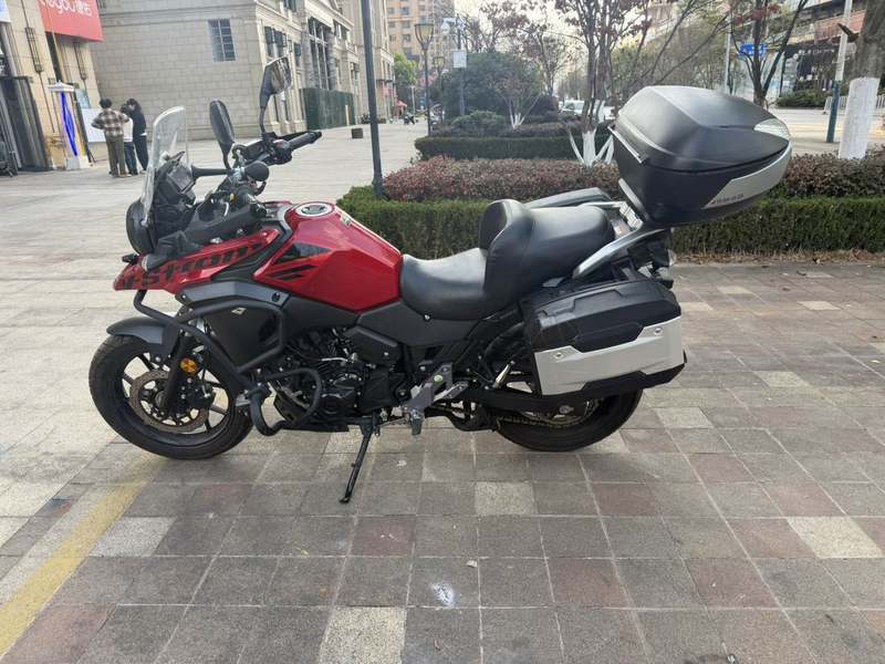 二手豪爵铃木DL250