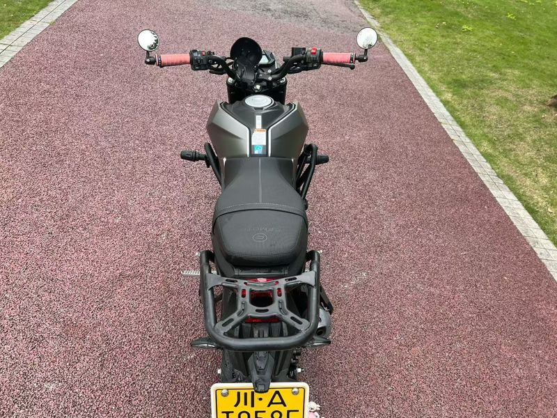 二手春风ST狒狒