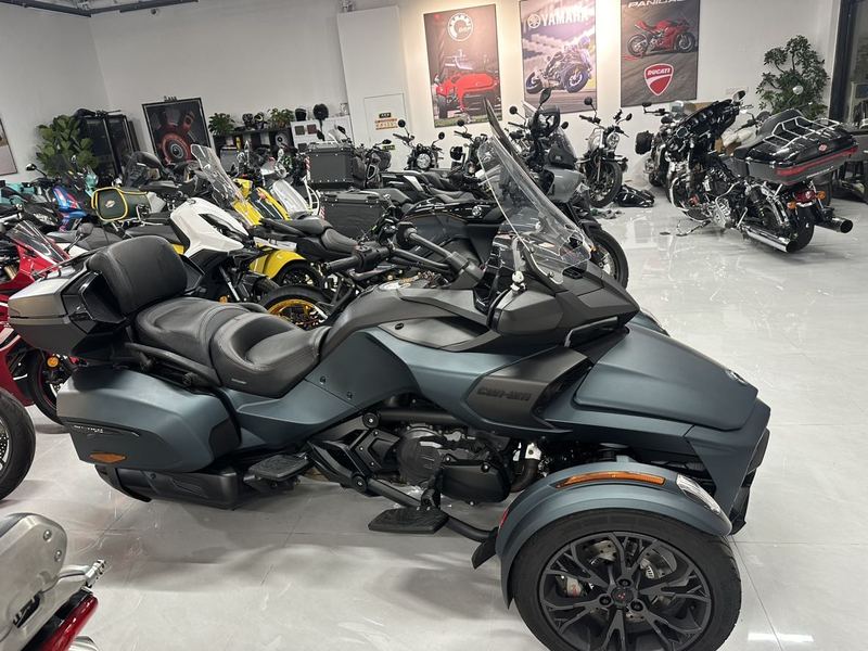 二手庞巴迪Spyder F3 