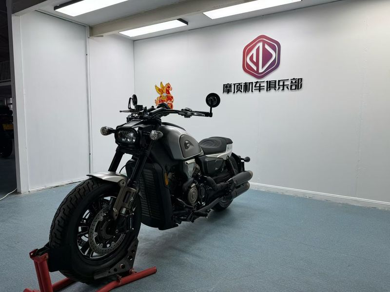 二手QJMOTOR闪600