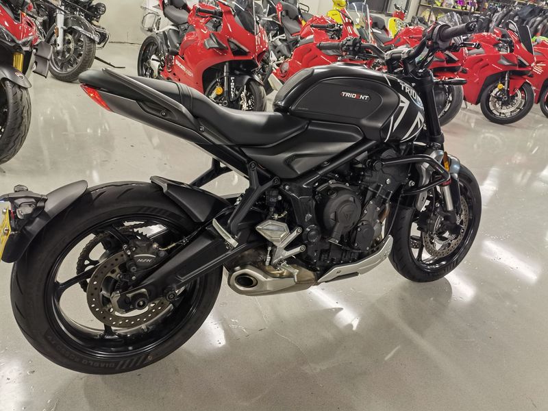 二手凯旋Trident 660