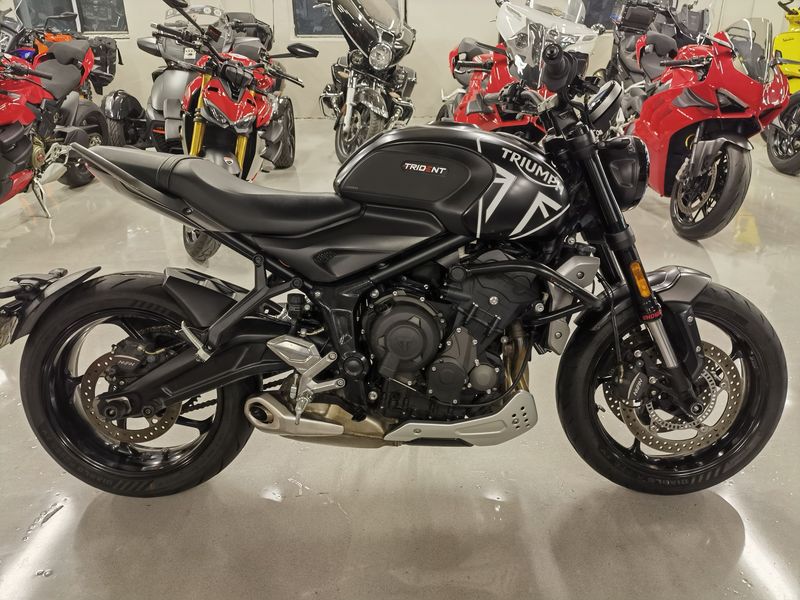 二手凯旋Trident 660