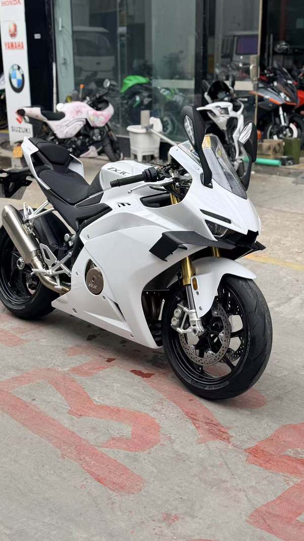 二手张雪机车500RR