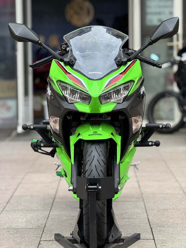 二手川崎Ninja 400