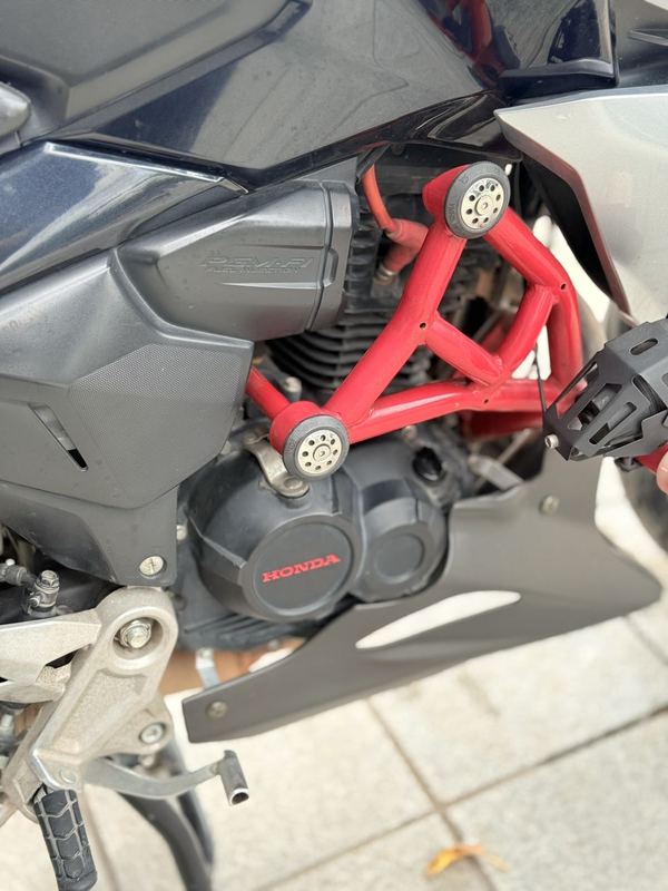 二手五羊本田CB190R 暴锋眼