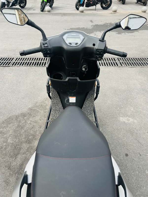 二手豪爵虎鲨VX125