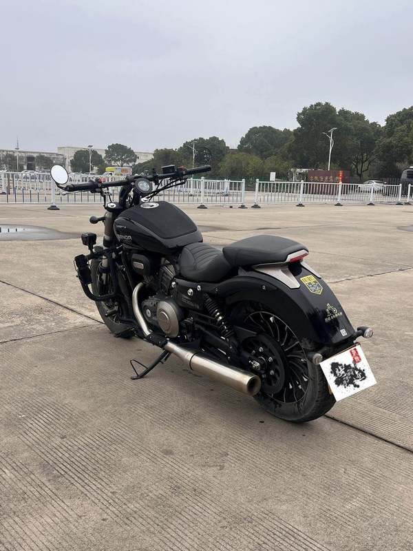 二手奔达Rock300 灰石