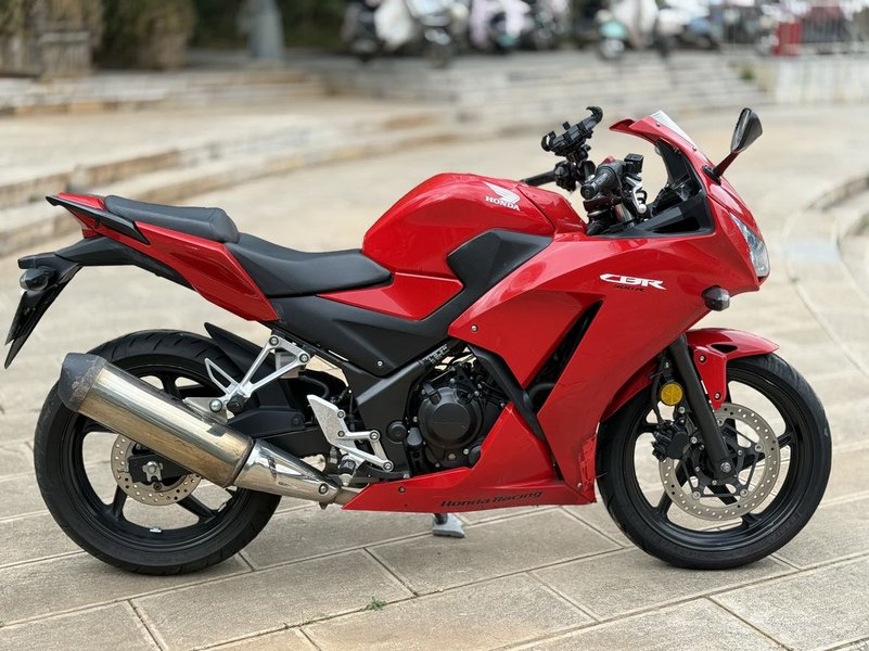 二手本田CBR300R