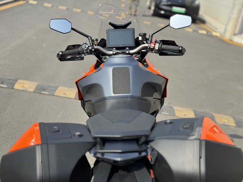 二手KTMR2R1290 Super Duke GT