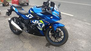 二手豪爵铃木GSX250R