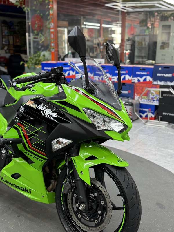 二手川崎Ninja 400