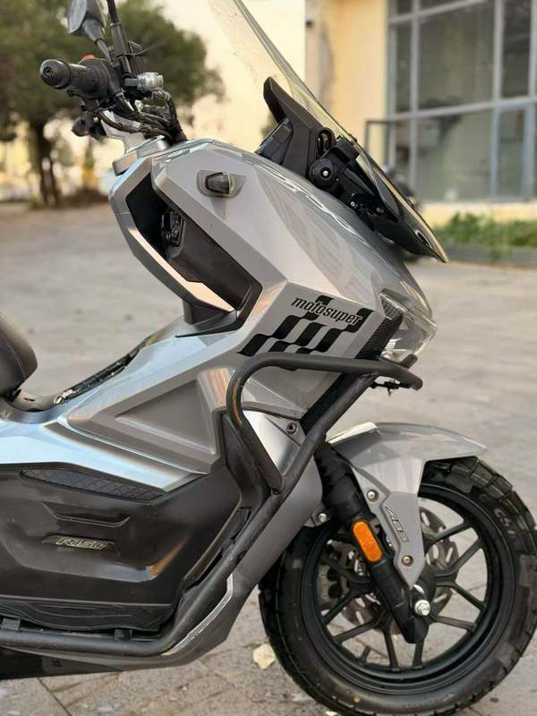 二手布雷斯通极宙 ADV150