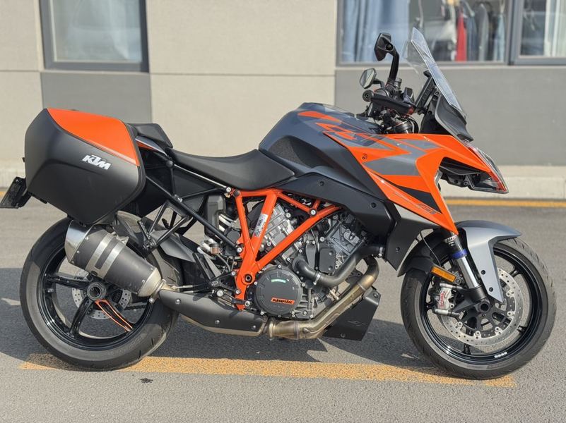 二手KTMR2R1290 Super Duke GT