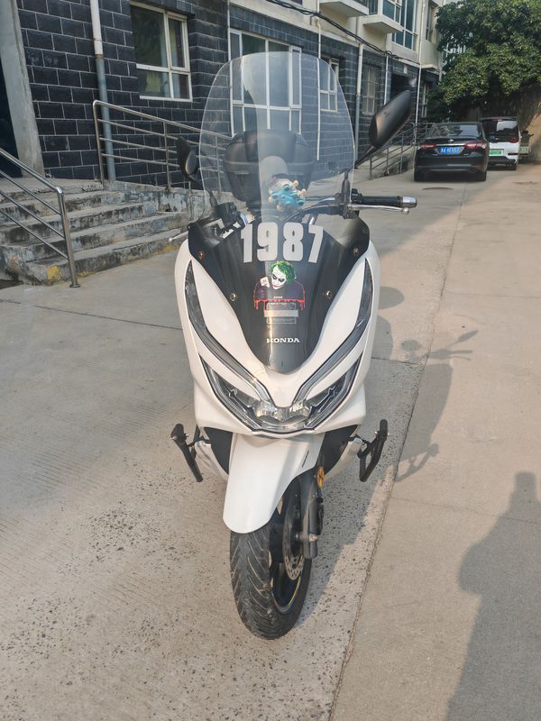 二手五羊本田PCX