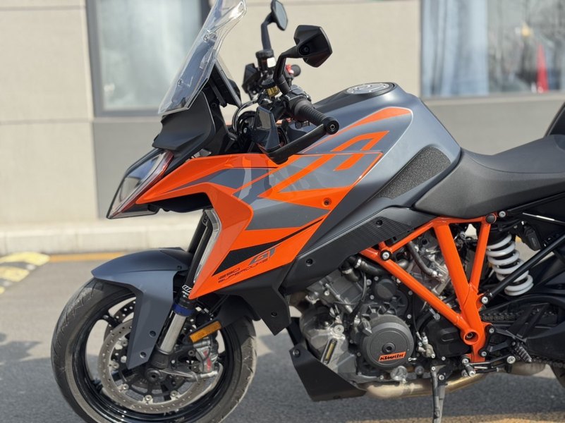 二手KTMR2R1290 Super Duke GT