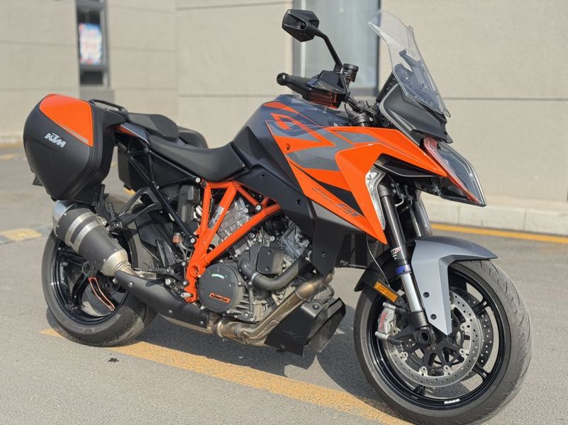 二手KTMR2R1290 Super Duke GT