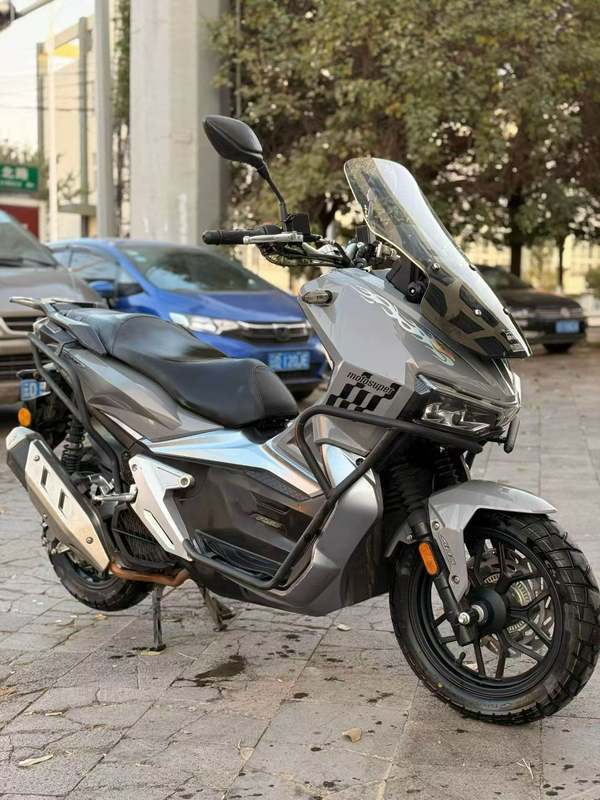 二手布雷斯通极宙 ADV150