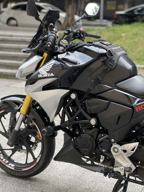 二手五羊本田CB190R 暴锋眼