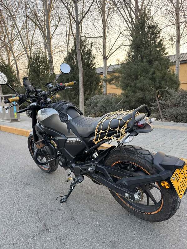 二手新大洲本田CBF190TR