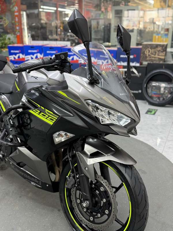 二手川崎Ninja 400