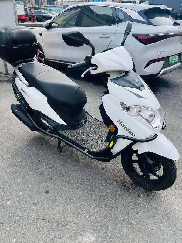 二手豪爵虎鲨VX125