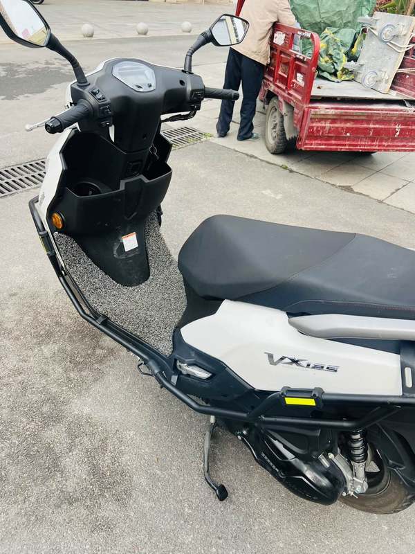 二手豪爵虎鲨VX125