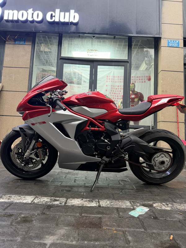 二手奥古斯塔F3 800