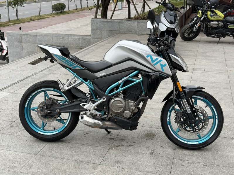 二手春风250NK