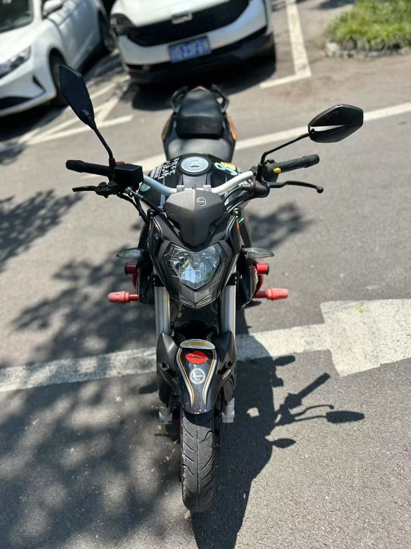 二手贝纳利红宝龙 TNT150i