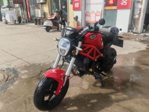 二手银钢小怪兽150