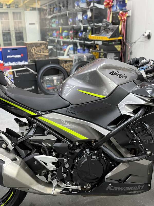 二手川崎Ninja 400