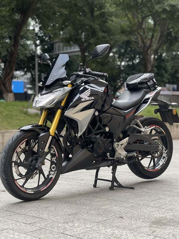 二手五羊本田CB190R 暴锋眼