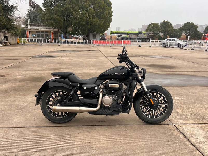 二手奔达Rock300 灰石